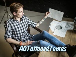 A0TattooedTomas