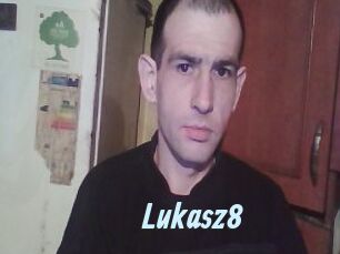 Lukasz8