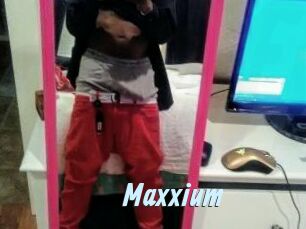 Maxxium
