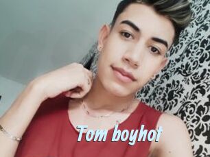 Tom_boyhot