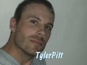 Tyler_Pitt